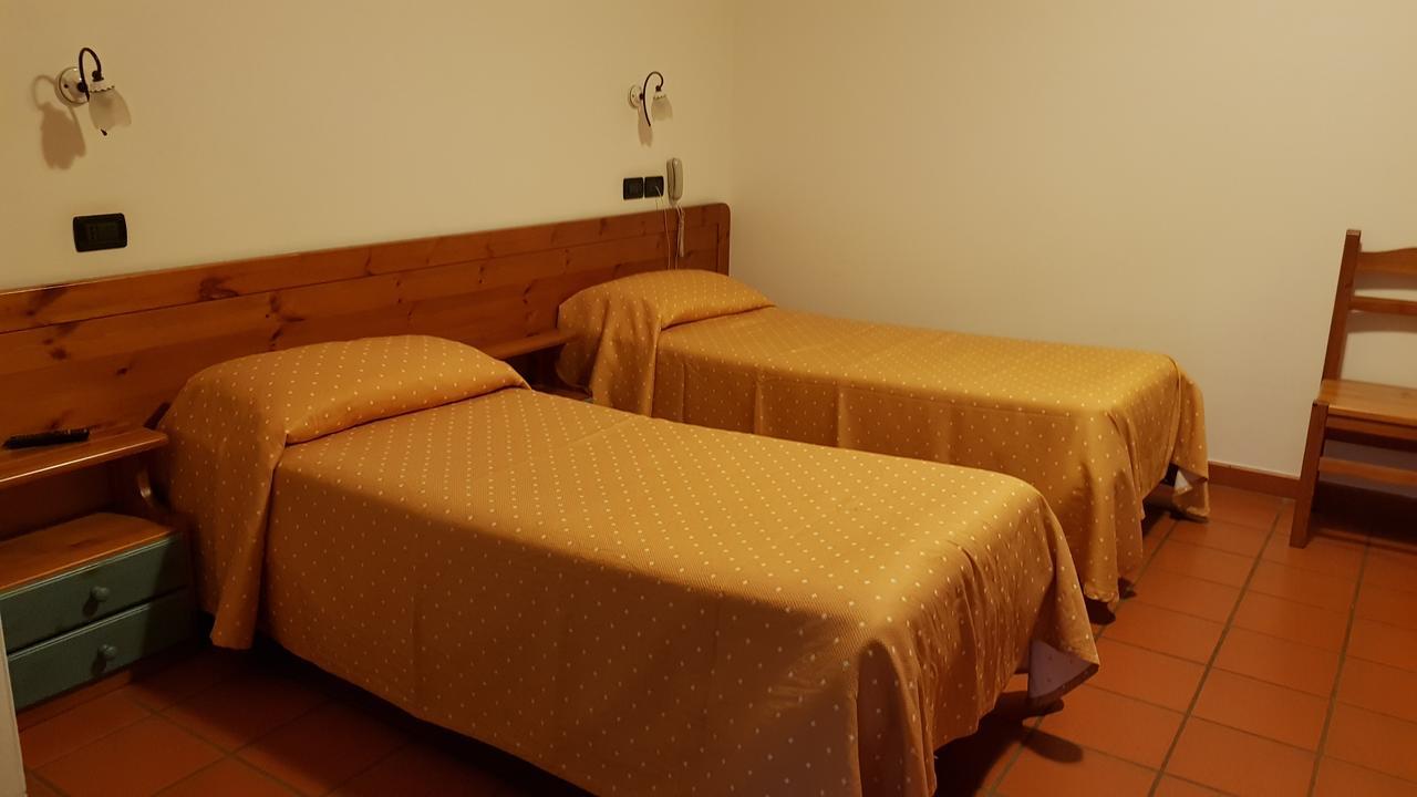 לינה וארוחת בוקר לאטיסאנה Casa Del Sole מראה חיצוני תמונה