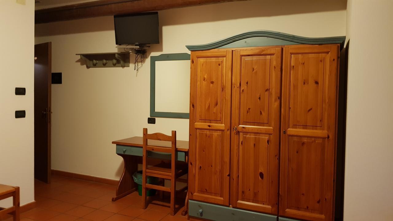 לינה וארוחת בוקר לאטיסאנה Casa Del Sole מראה חיצוני תמונה