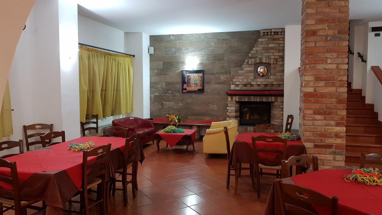 לינה וארוחת בוקר לאטיסאנה Casa Del Sole מראה חיצוני תמונה