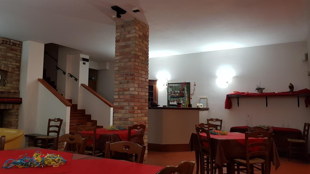 לינה וארוחת בוקר לאטיסאנה Casa Del Sole מראה חיצוני תמונה